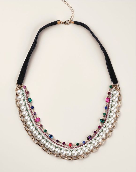 An Elegant Evening Statement Necklace