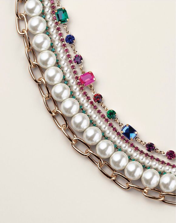 An Elegant Evening Statement Necklace