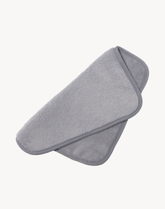 1205-fmg-unready-makeup-remover-cloth--1.jpg fmg Unready Makeup Remover Cloth