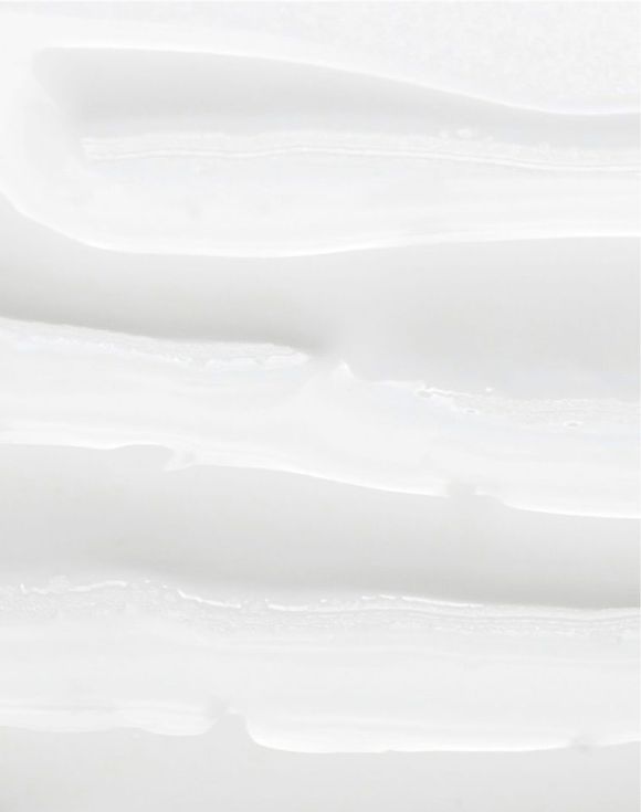 On: The Body Cotton Foot Heel Care Foot Cream