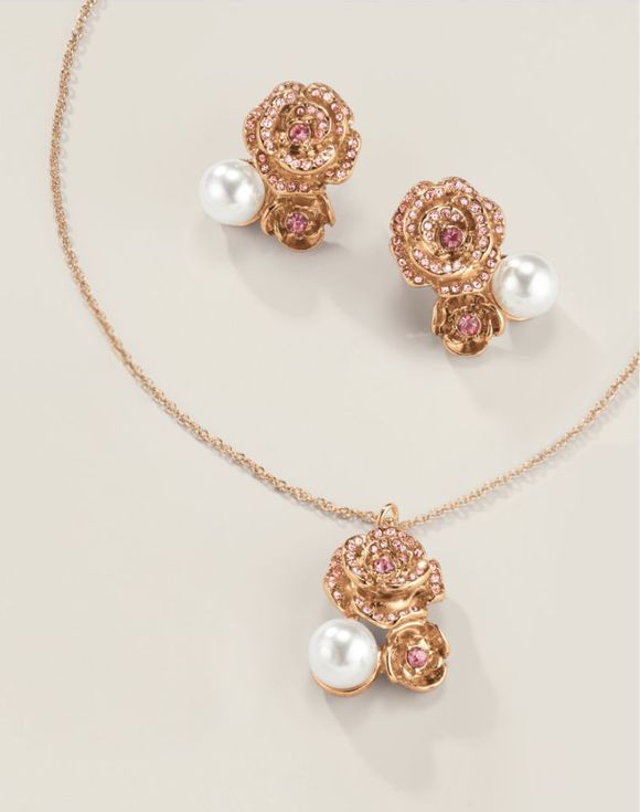 Rose Garden Pearly Necklace and Earring Set
