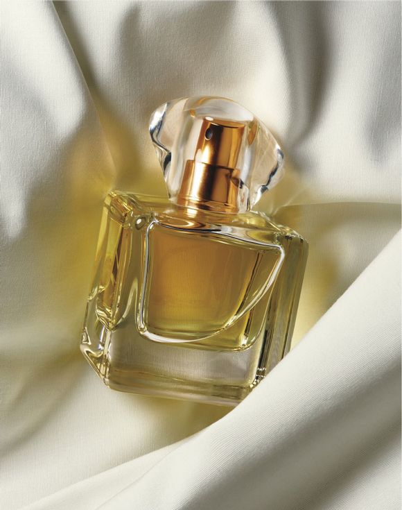 2207-today-eau-de-parfum--4.jpg Today Eau de Parfum