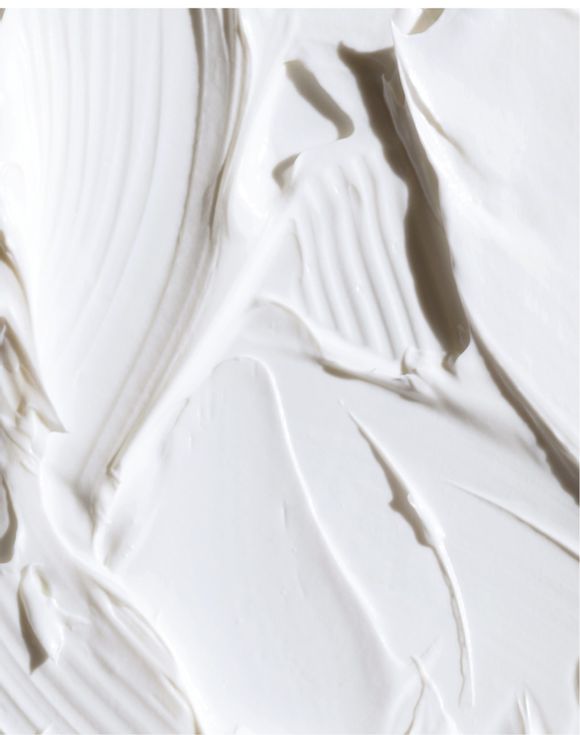 Skin So Soft Radiant Moisture Replenishing Hand Cream