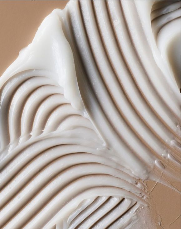 Organist with Coconut + Peptides Deep Conditioning Hair Mask