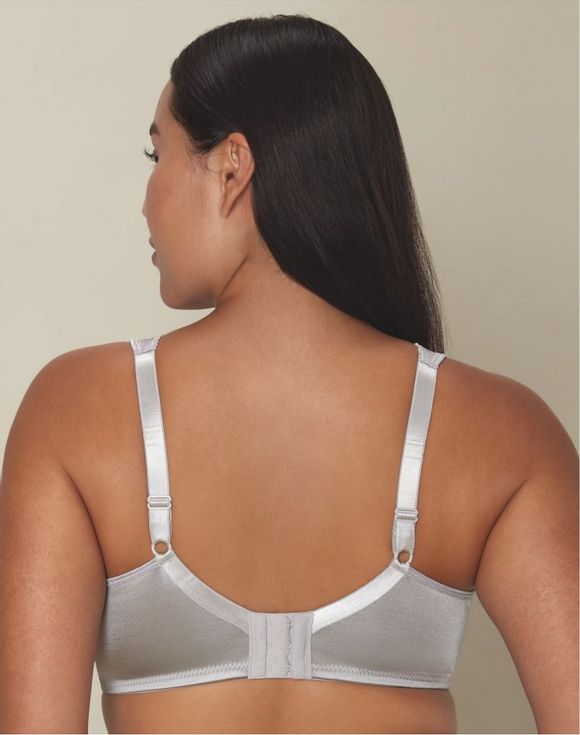 602-playtex-18-hour-ultimate-lift-amp-support-wireless-bra-in-white-amp-nude-us4745--3.jpg Playtex® 18 Hour® Ultimate Lift & Support Wireless Bra in White & Nude (US4745)