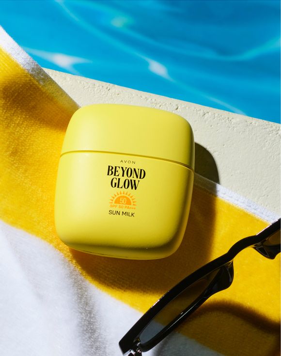672-beyond-glow-sun-milk-spf-50--4.jpg Beyond Glow Sun Milk SPF 50