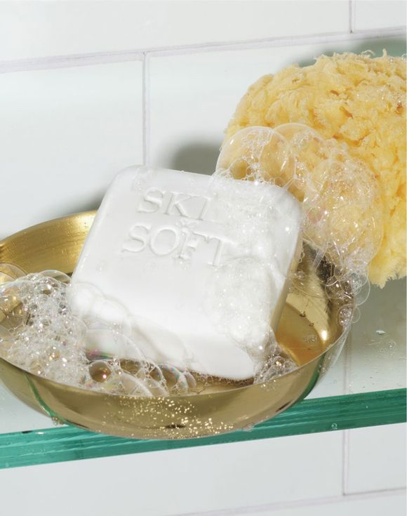 792-skin-so-soft-facial-bar-retinol-amp-vitamin-c--4.jpg Skin So Soft Facial Bar Retinol & Vitamin C